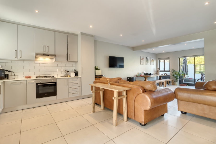3 Bedroom Property for Sale in Croydon Gardens Estate Western Cape